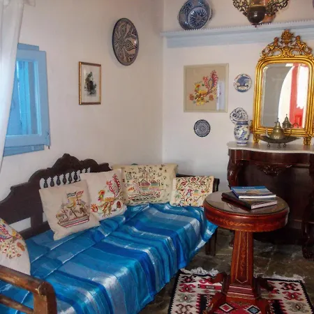 Nyfes Traditional Boutique Faltaina Holiday home