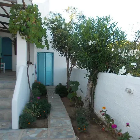 Nyfes Traditional Boutique Faltaina Holiday home
