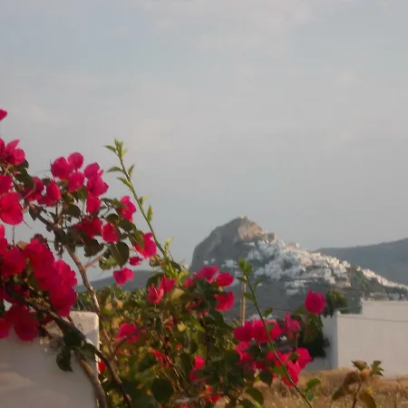 Nyfes Traditional Boutique Faltaina Skyros